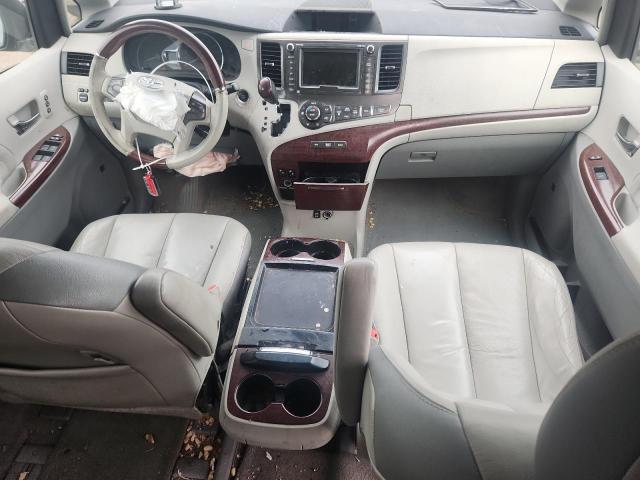 2011 TOYOTA SIENNA XLE - 5TDDK3DC6BS009223