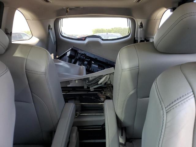 2018 TOYOTA HIGHLANDER SE 5TDKZRFH3JS543583