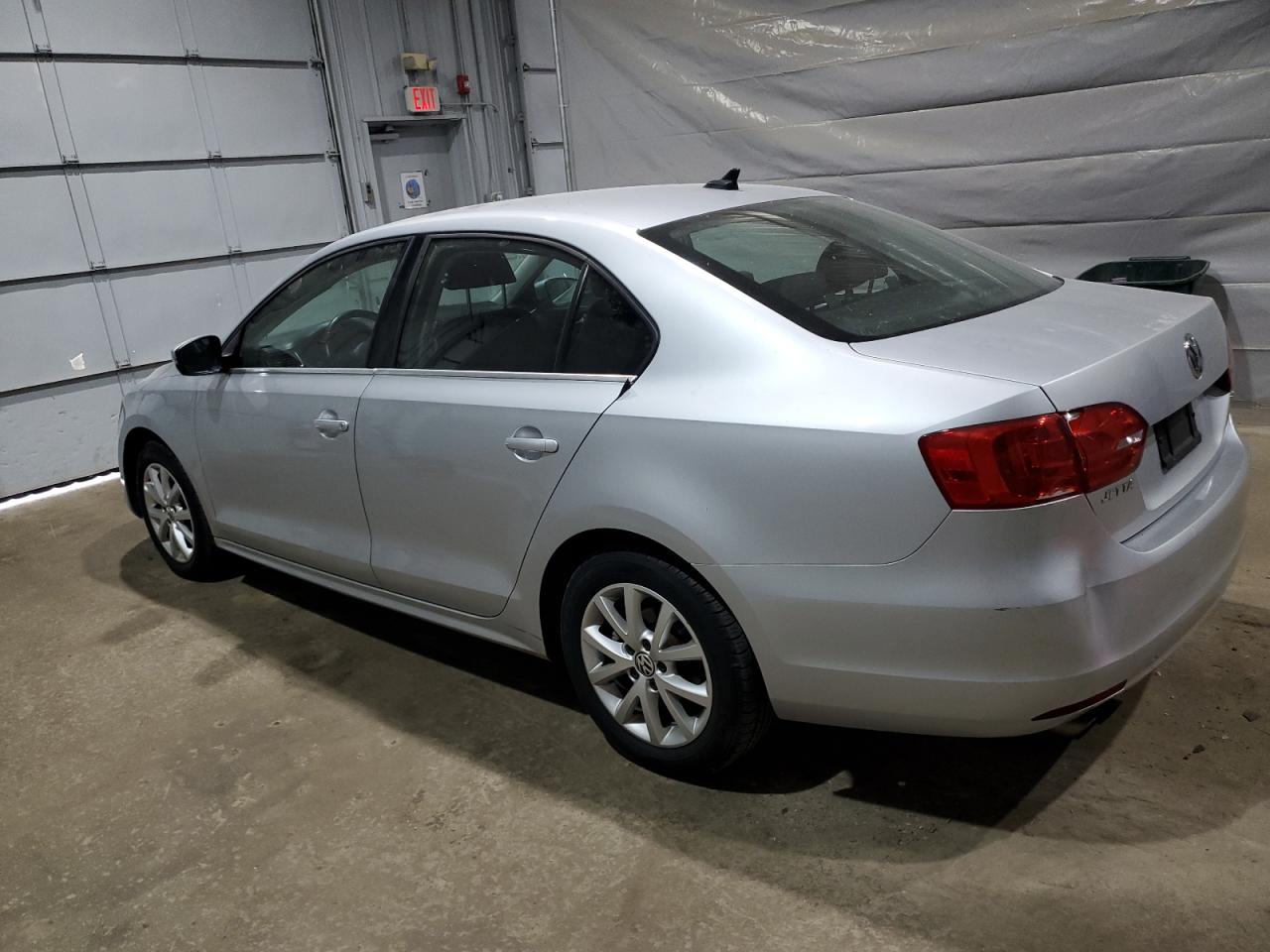 VOLKSWAGEN JETTA SE
