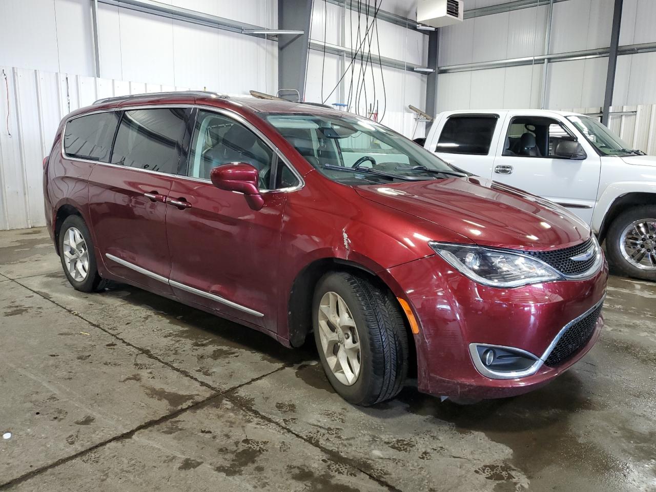 CHRYSLER PACIFICA TOURING L