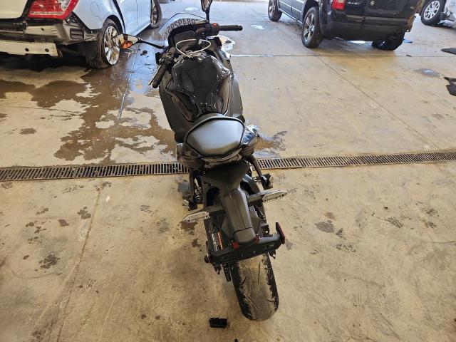 2025 KAWASAKI EX650 R ML5EXER11SDAG0741