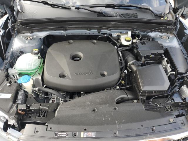 2022 VOLVO XC40 T5 MO YV4162UK4N2747071