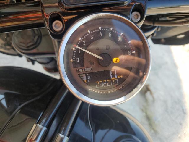 2017 HARLEY-DAVIDSON FXSE 1HD1TG918HB954820