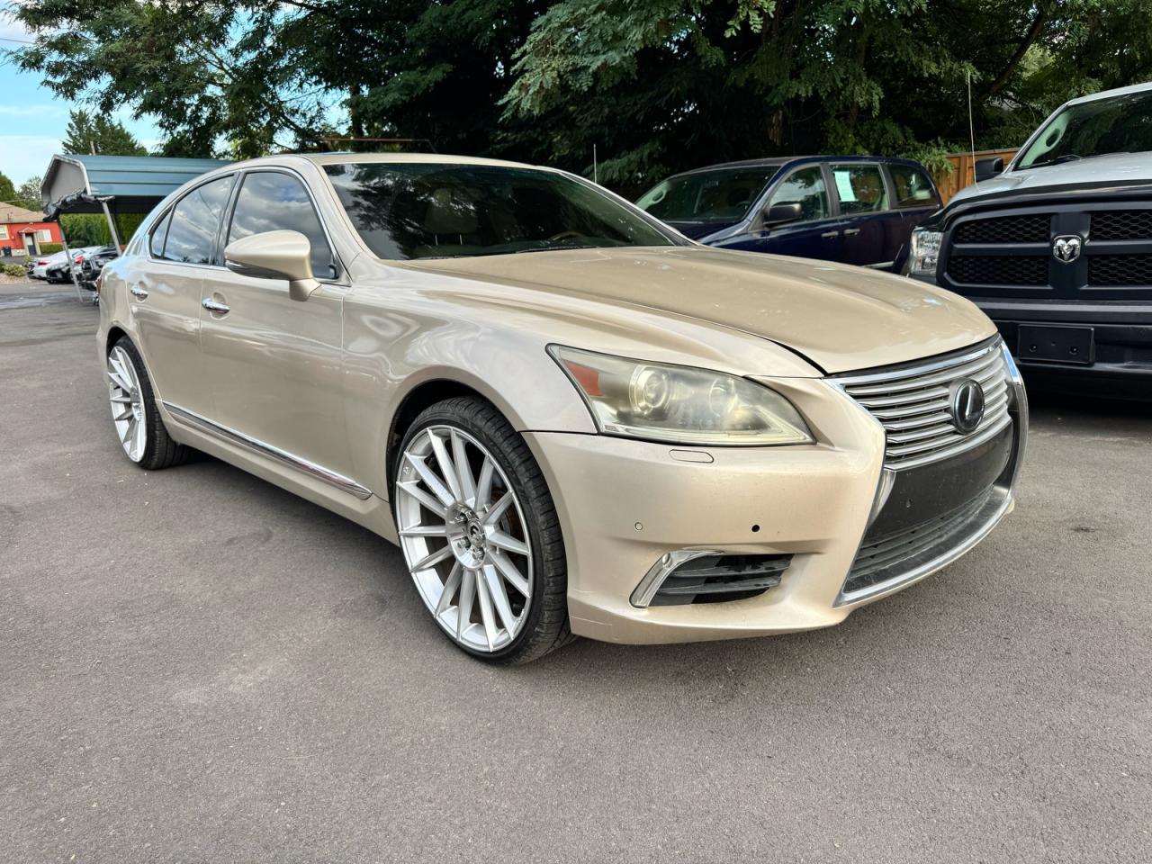 LEXUS LS 460