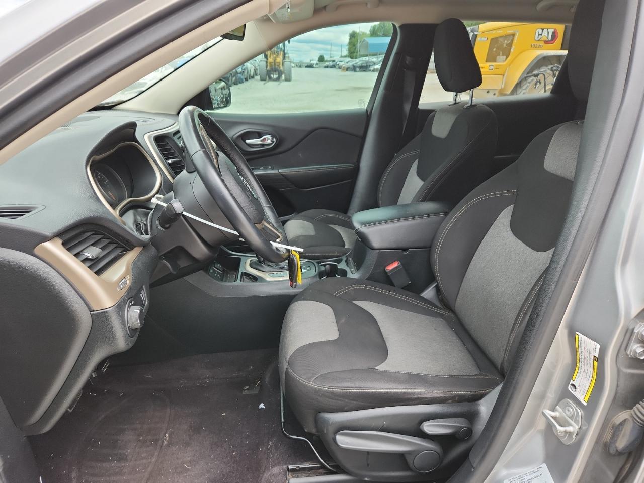 JEEP GRAND CHEROKEE SPORT