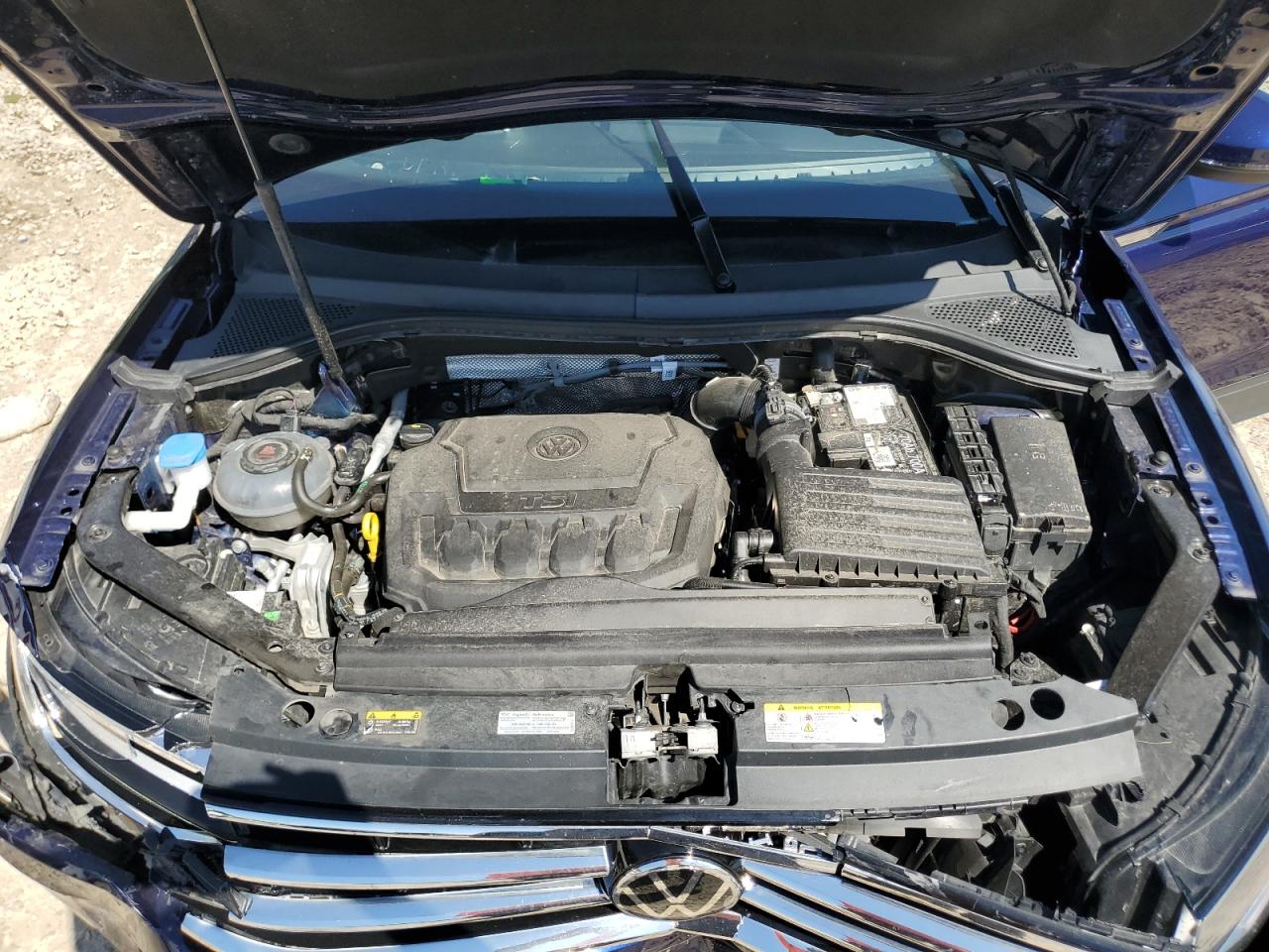 VOLKSWAGEN TIGUAN SE