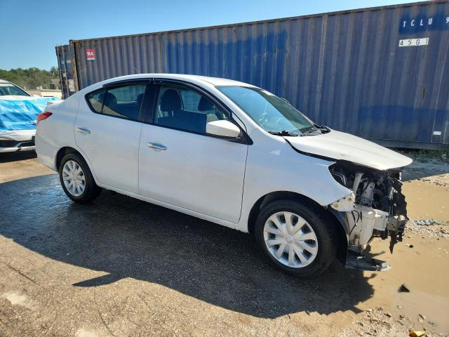 2019 NISSAN VERSA S 3N1CN7AP8KL881543
