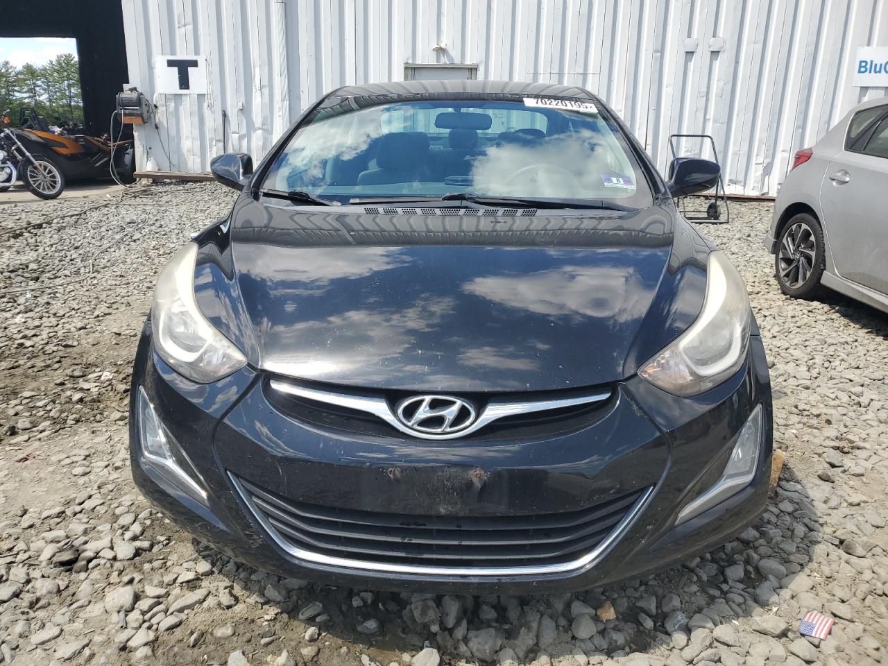 HYUNDAI ELANTRA SE