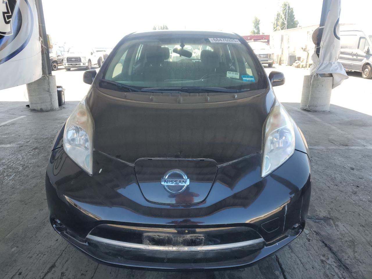 NISSAN LEAF S