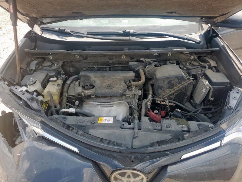 2017 TOYOTA RAV4 XLE JTMWFREV7HJ147441