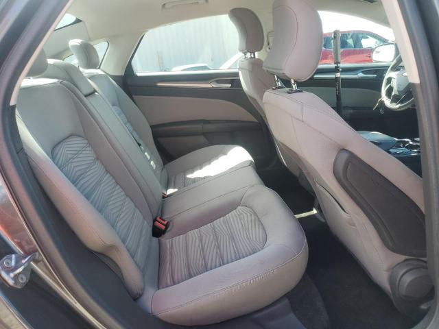 2016 FORD FUSION S 3FA6P0G72GR221852