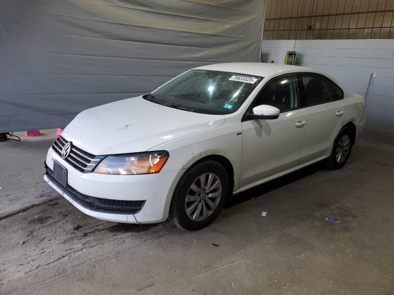 VOLKSWAGEN PASSAT S