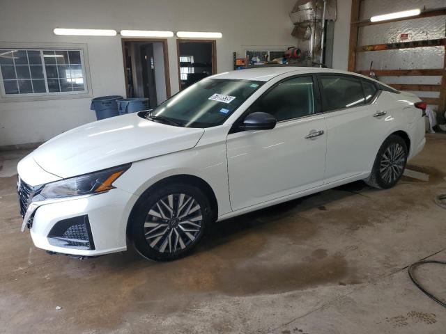 NISSAN ALTIMA SV