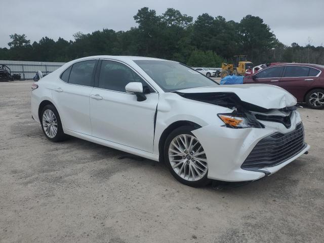 2018 TOYOTA CAMRY L - 4T1B11HK3JU066386