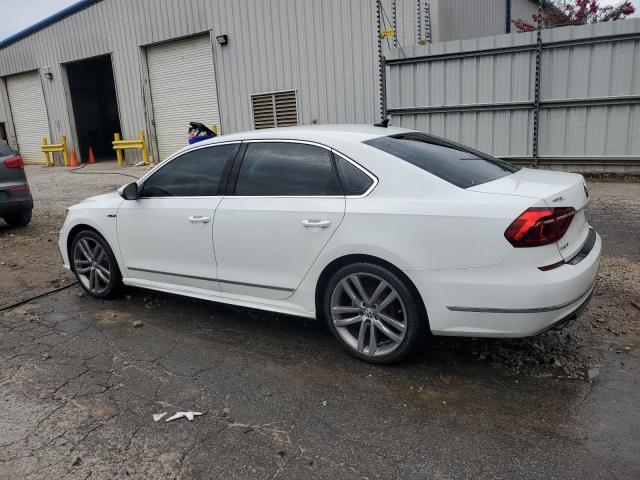 2017 VOLKSWAGEN PASSAT R-L 1VWDT7A35HC082292