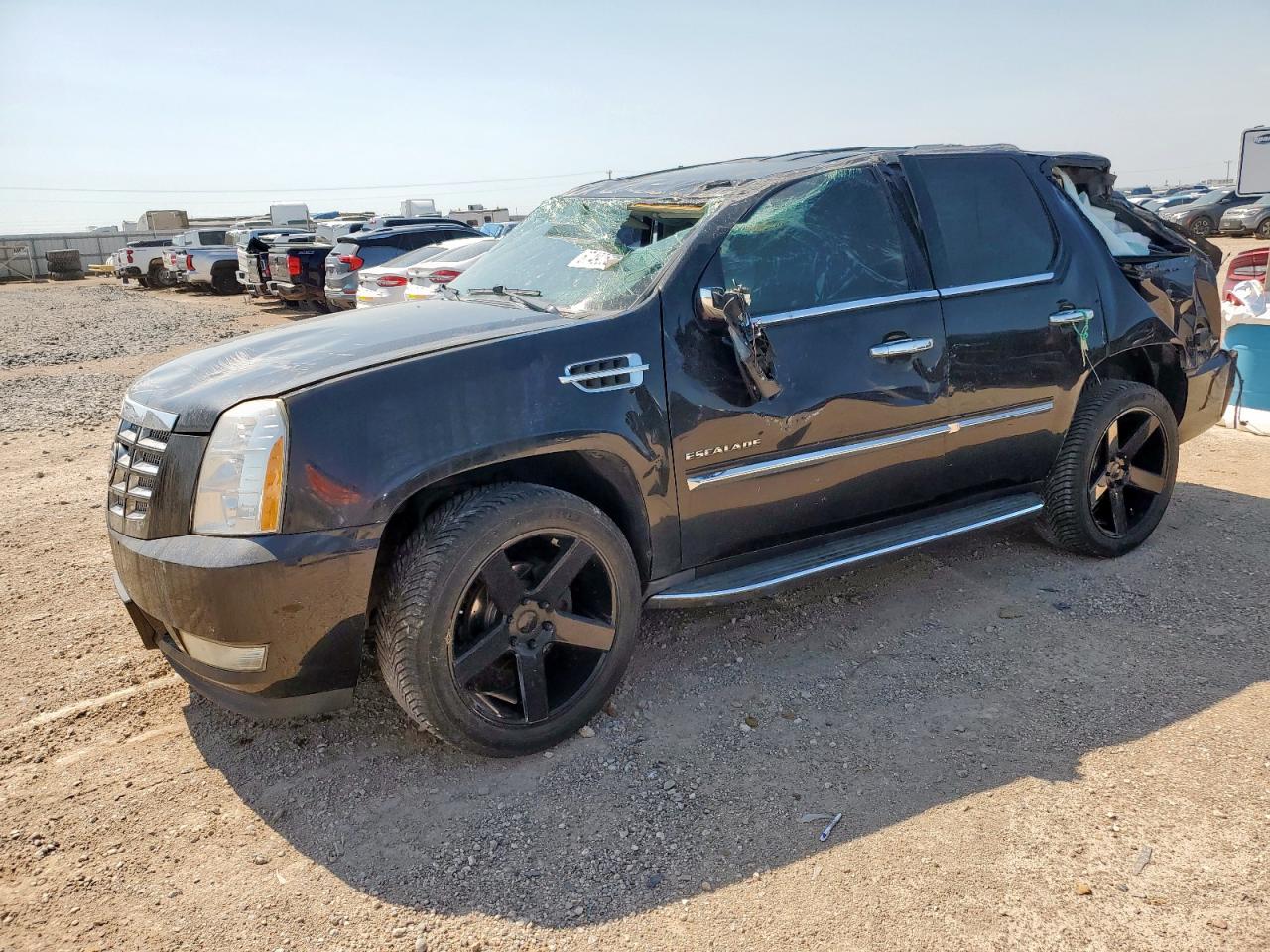 CADILLAC ESCALADE LUXURY
