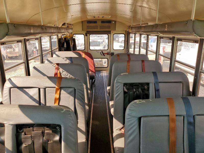 2011 IC CORPORATION 3000 CE #3240841191