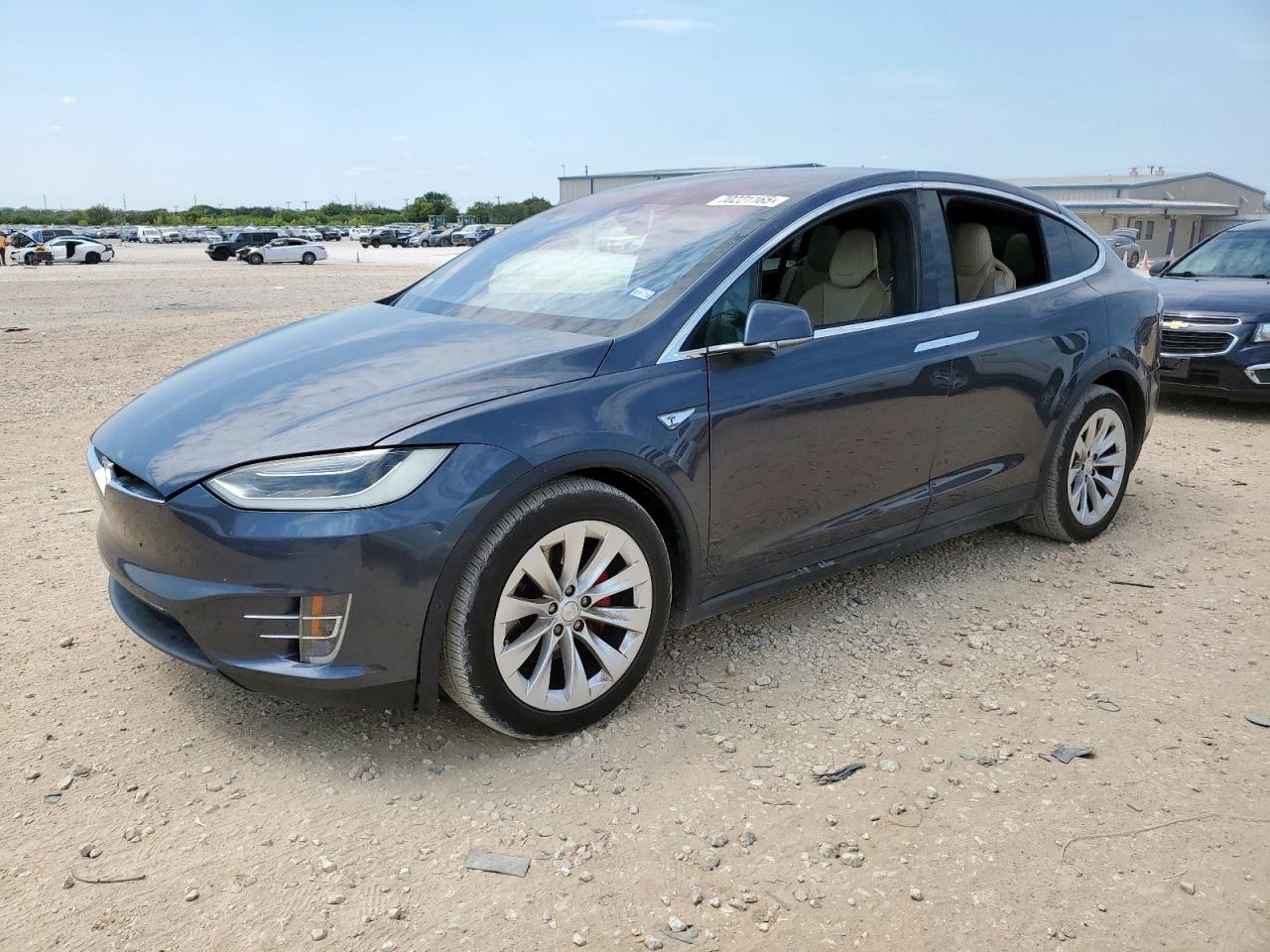 TESLA MODEL X
