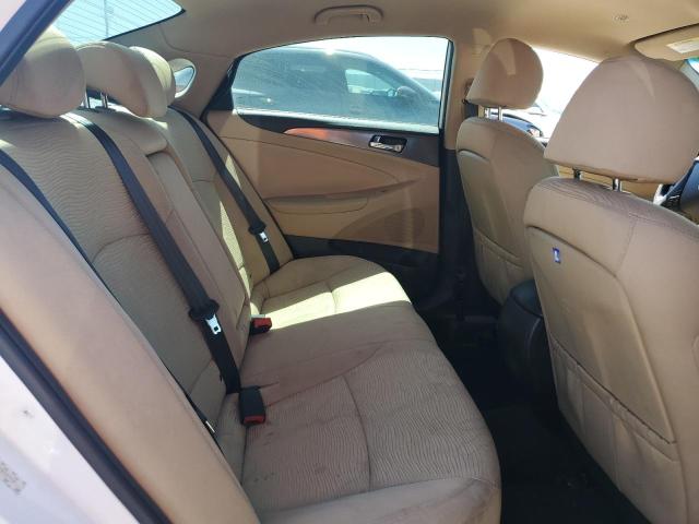 2015 HYUNDAI SONATA HYB KMHEC4A48FA137708