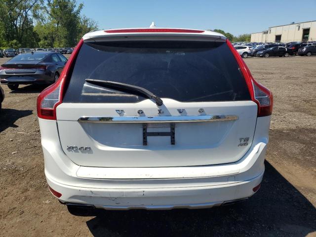 2015 VOLVO XC60 T5 YV4612RK4F2629469