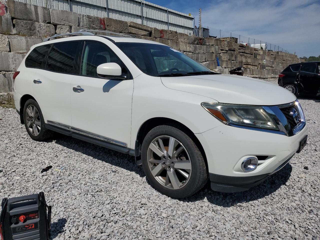 NISSAN PATHFINDER S