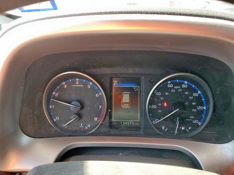 2018 TOYOTA RAV4 LE - JTMZFREV4JJ203130