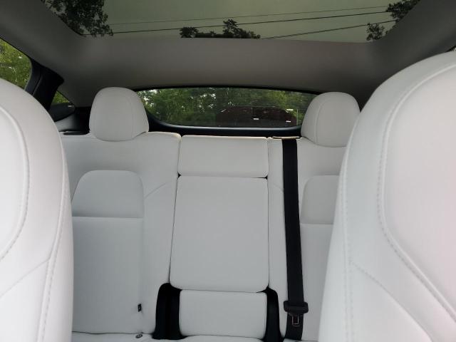 2025 TESLA MODEL Y 7SAYGDED8SF266777