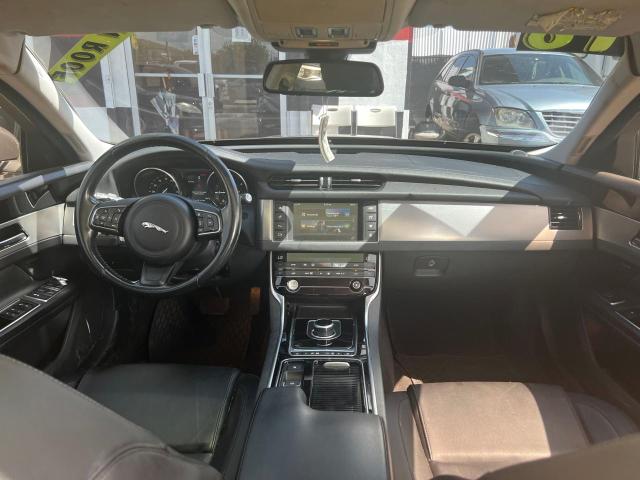 2017 JAGUAR XF PREMIUM SAJBD4BN5HCY42552