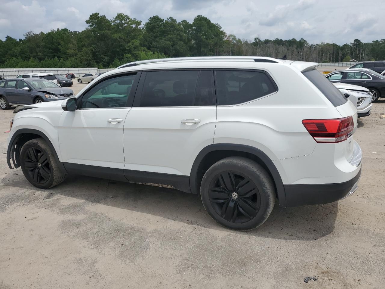VOLKSWAGEN ATLAS SE