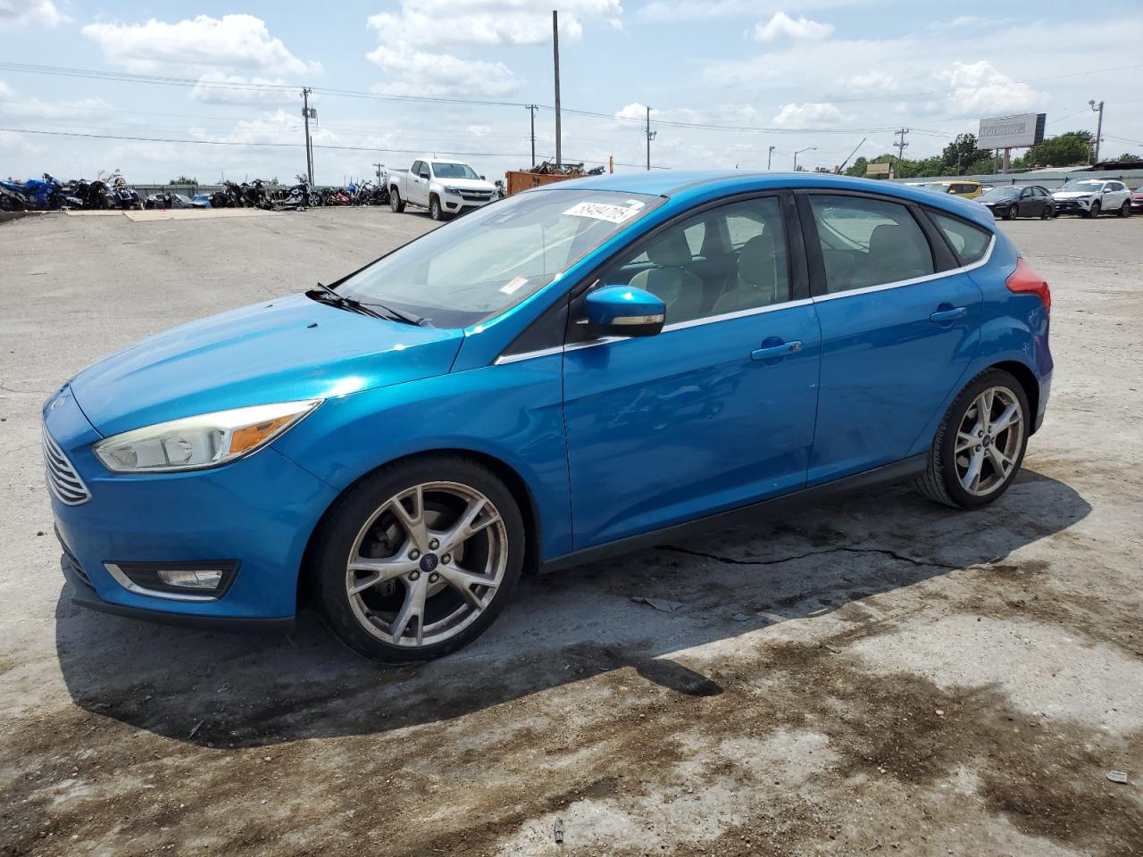 FORD FOCUS TITANIUM