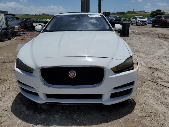 2018 JAGUAR XE SAJAR4FX8JCP27863