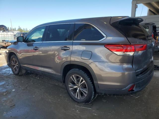 2019 TOYOTA HIGHLANDER 5TDZARFH5KS048888