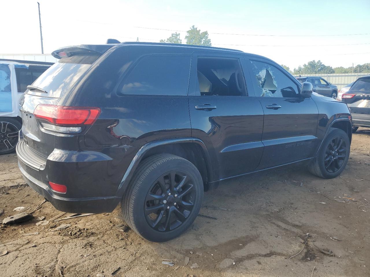 JEEP GRAND CHEROKEE LAREDO