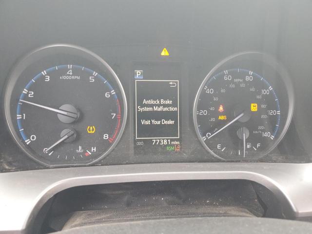 2018 TOYOTA RAV4 ADVEN JTMRFREV7JJ208192