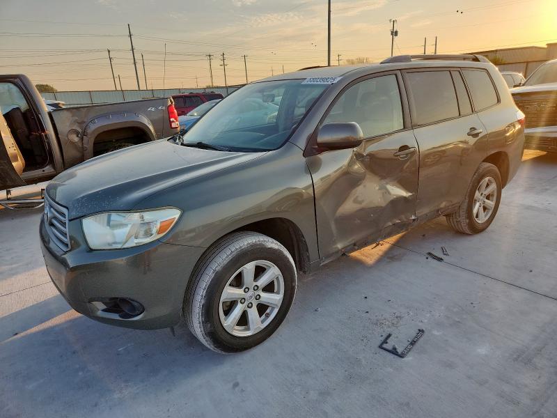 TOYOTA HIGHLANDER