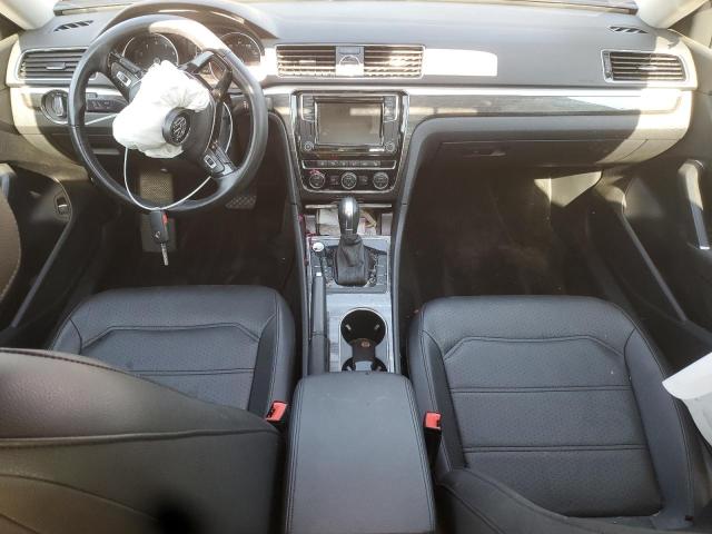 2017 VOLKSWAGEN PASSAT SE - 1VWBT7A38HC031800