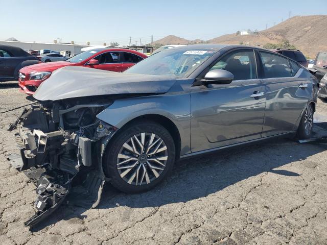 NISSAN ALTIMA SV
