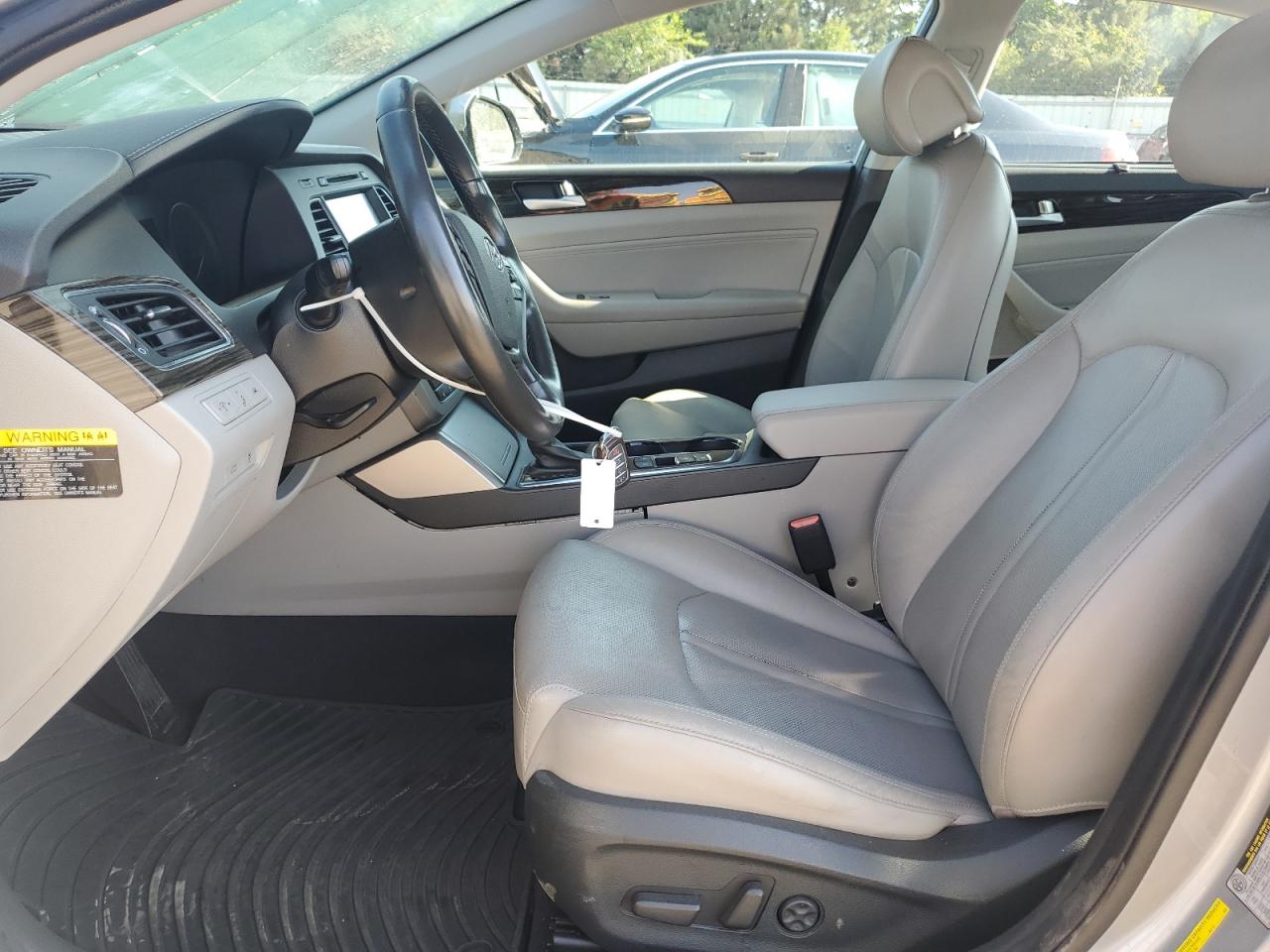 HYUNDAI SONATA HYBRID