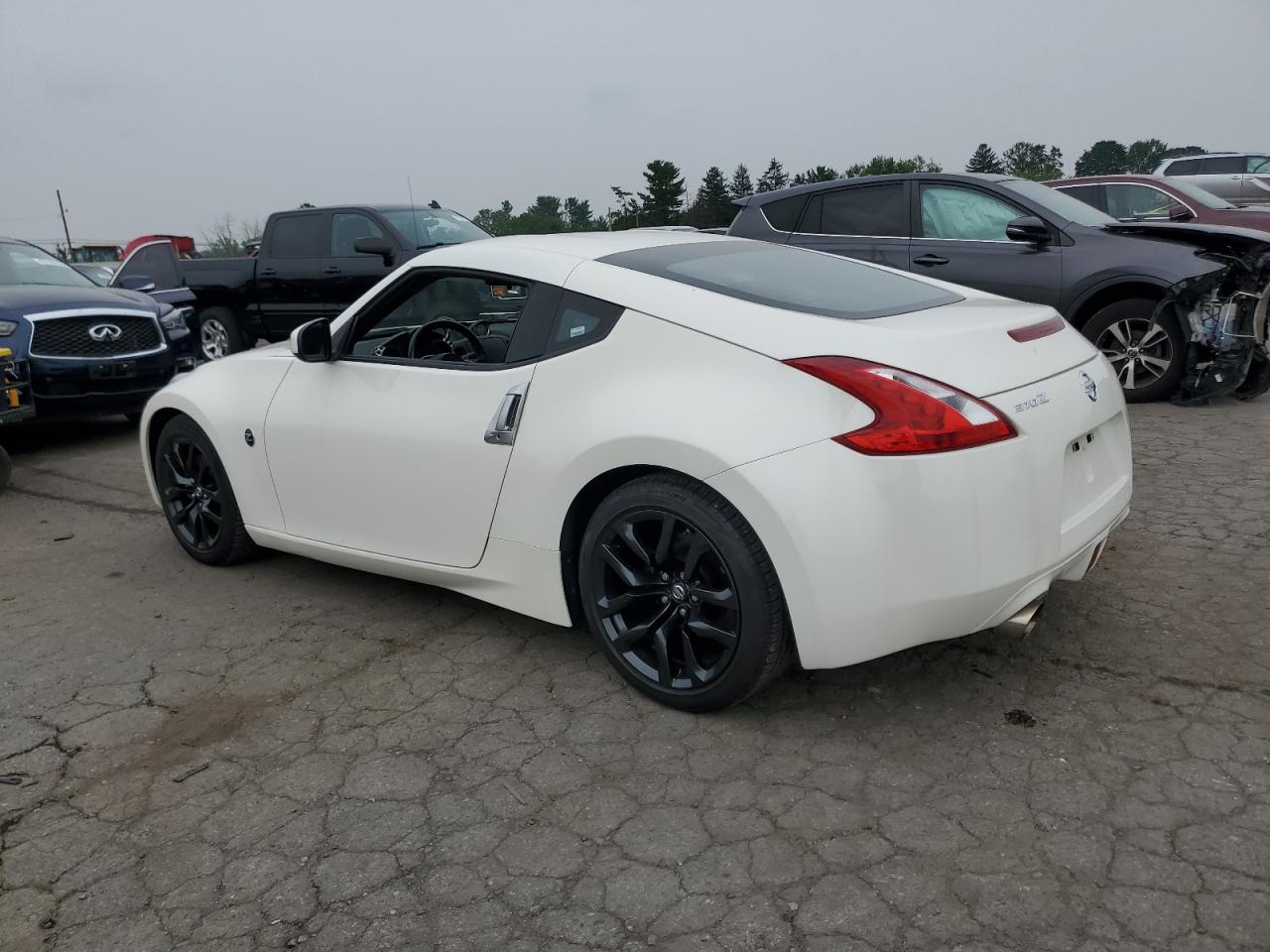 NISSAN 370Z BASE