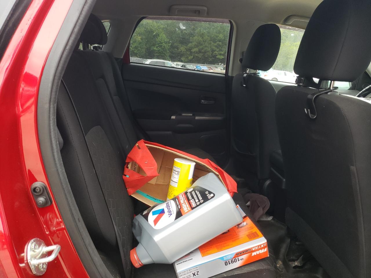 MITSUBISHI OUTLANDER ES