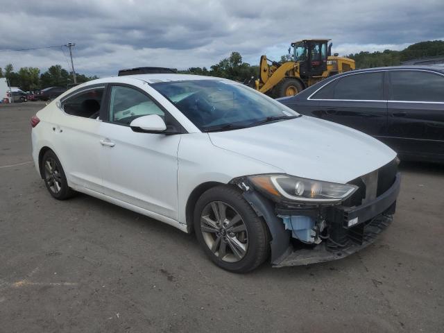 2018 HYUNDAI ELANTRA SE 5NPD84LF0JH365218
