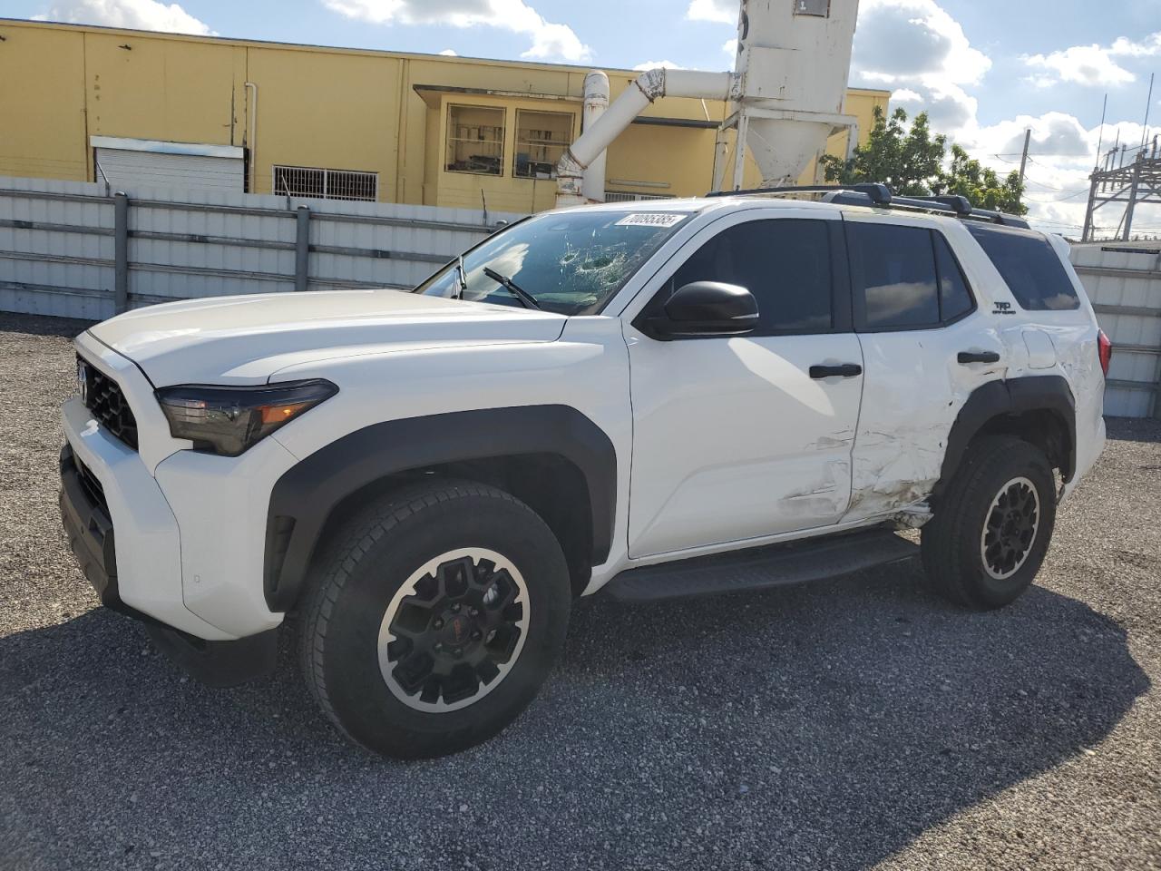 TOYOTA 4RUNNER SR5