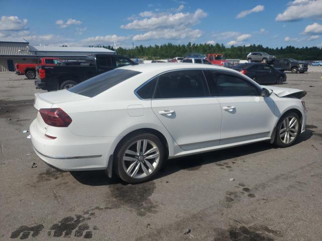 2017 VOLKSWAGEN PASSAT SE 1VWGT7A34HC038068