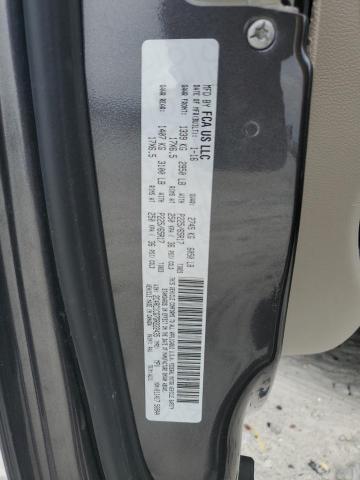 2016 CHRYSLER TOWN & COU - 2C4RC1CG7GR222435