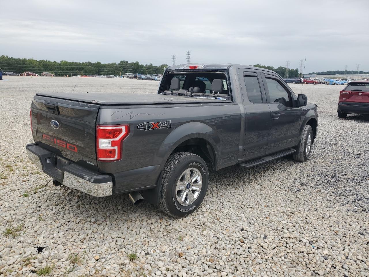 FORD F-150 SUPER CAB