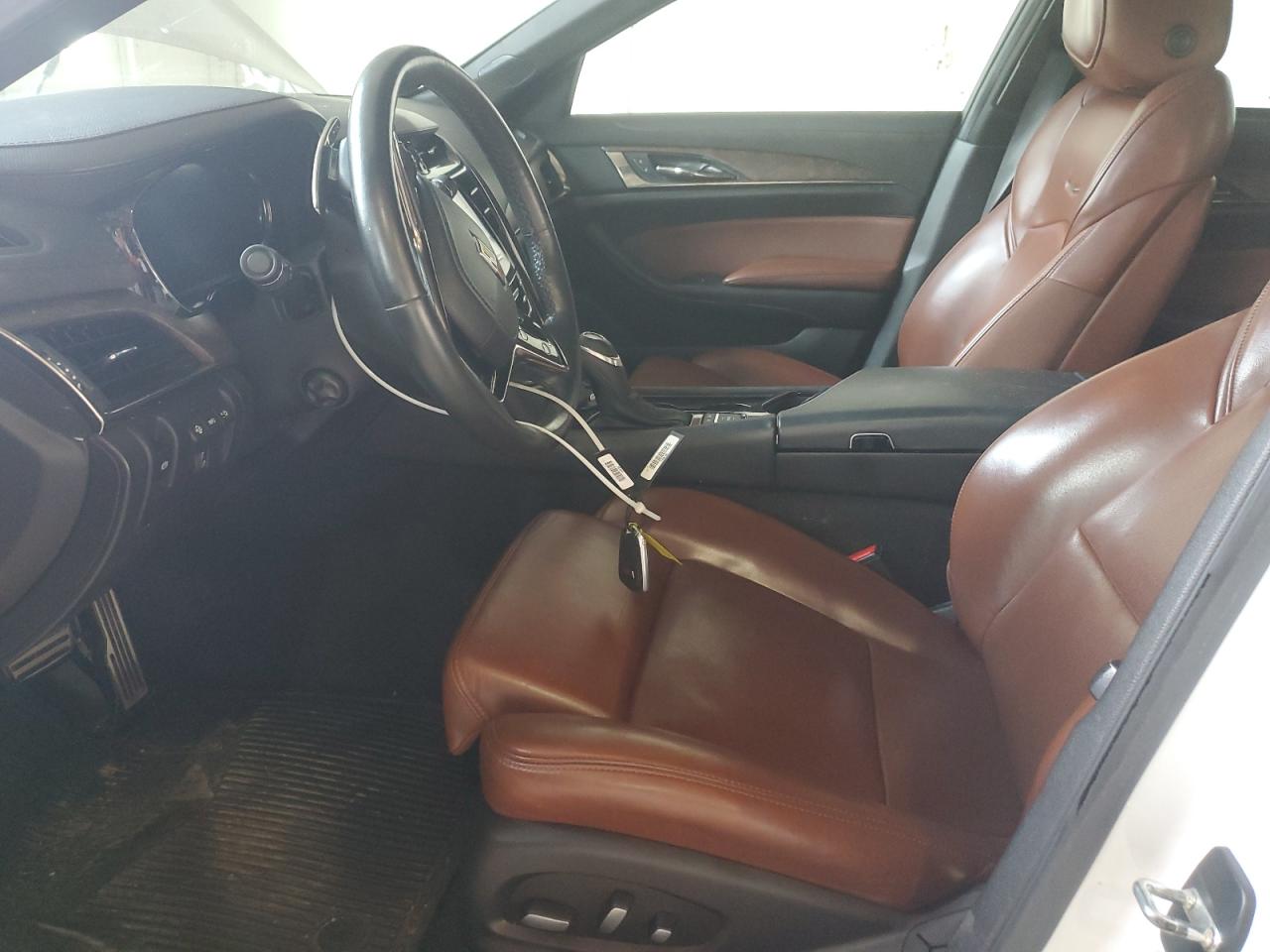 CADILLAC CTS PREMIUM LUXURY