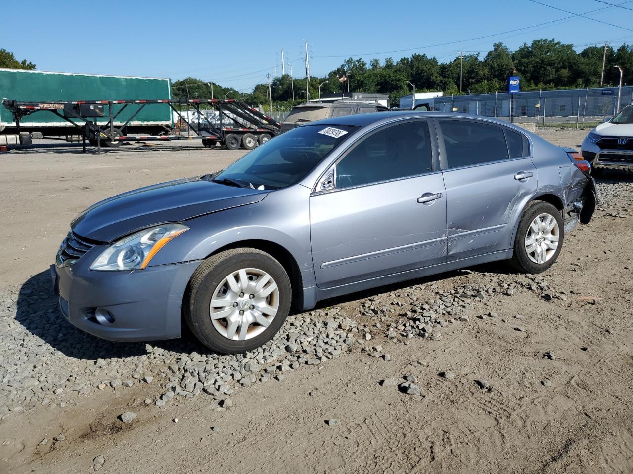 NISSAN ALTIMA BASE