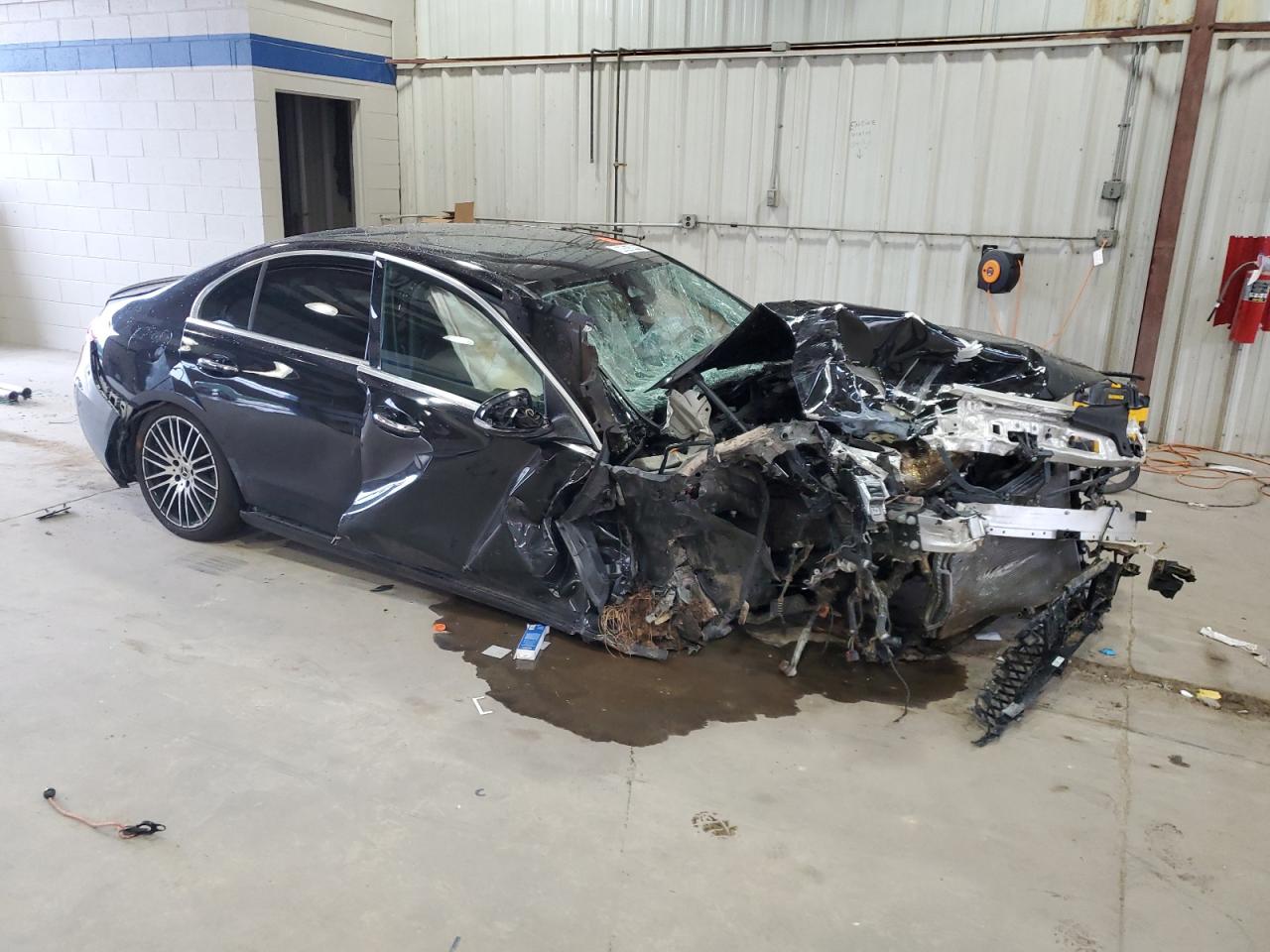 MERCEDES-BENZ C-CLASS 300