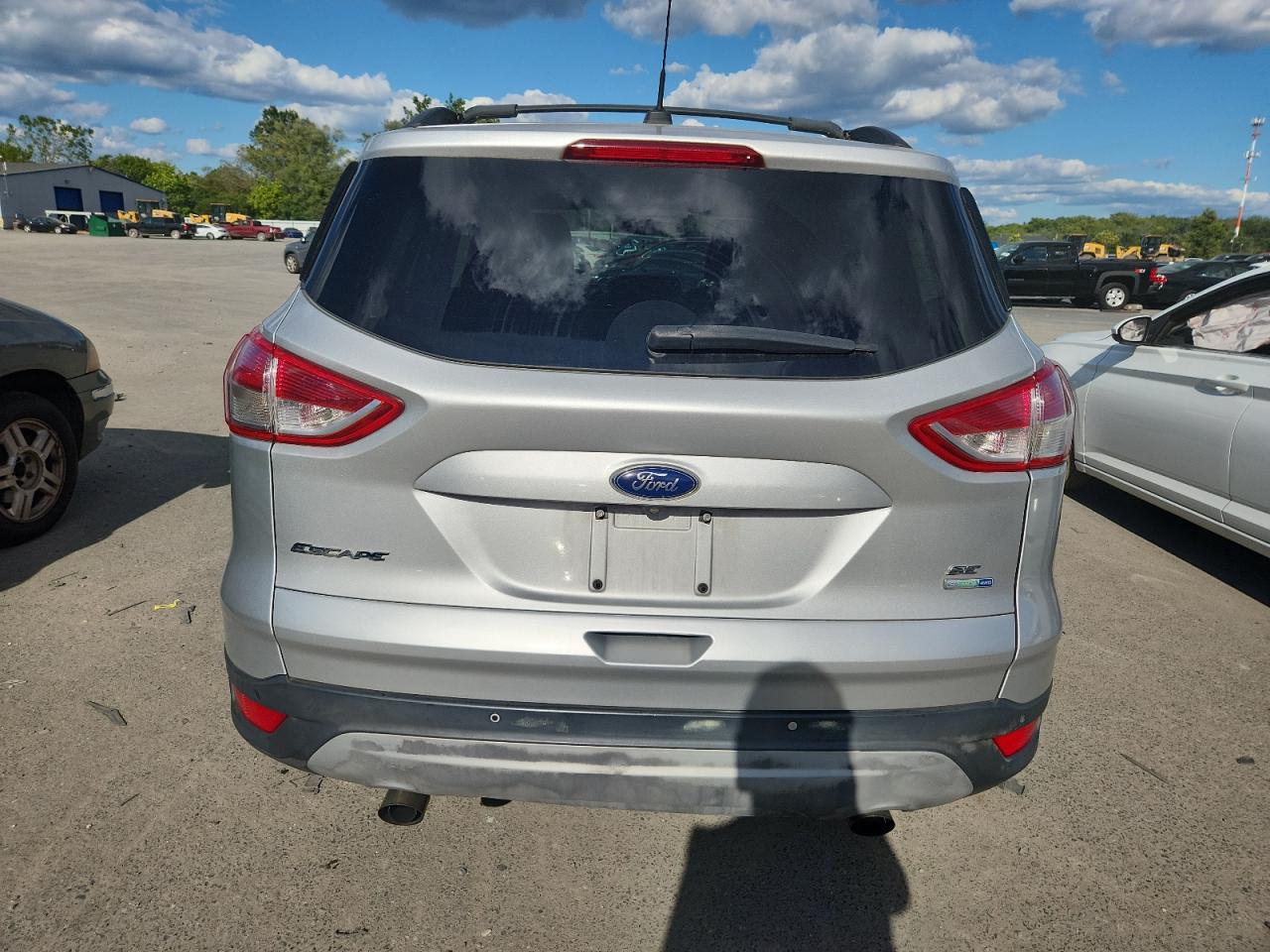 FORD ESCAPE SE