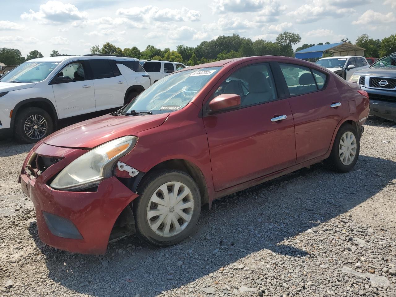 NISSAN VERSA S
